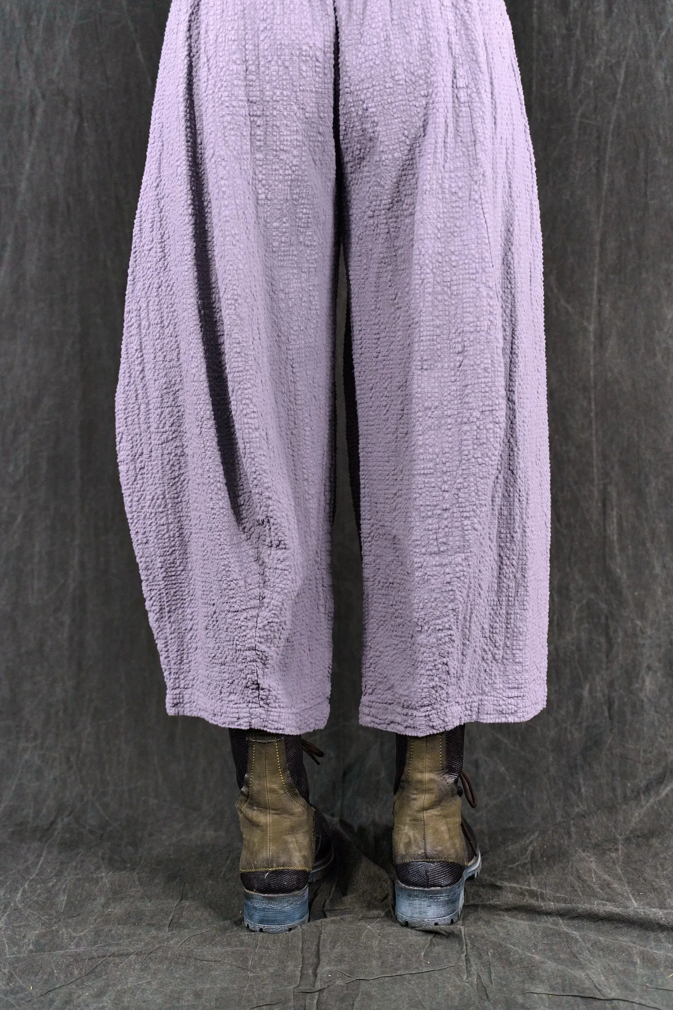 3240 Textured Mojo Pant Amethyst