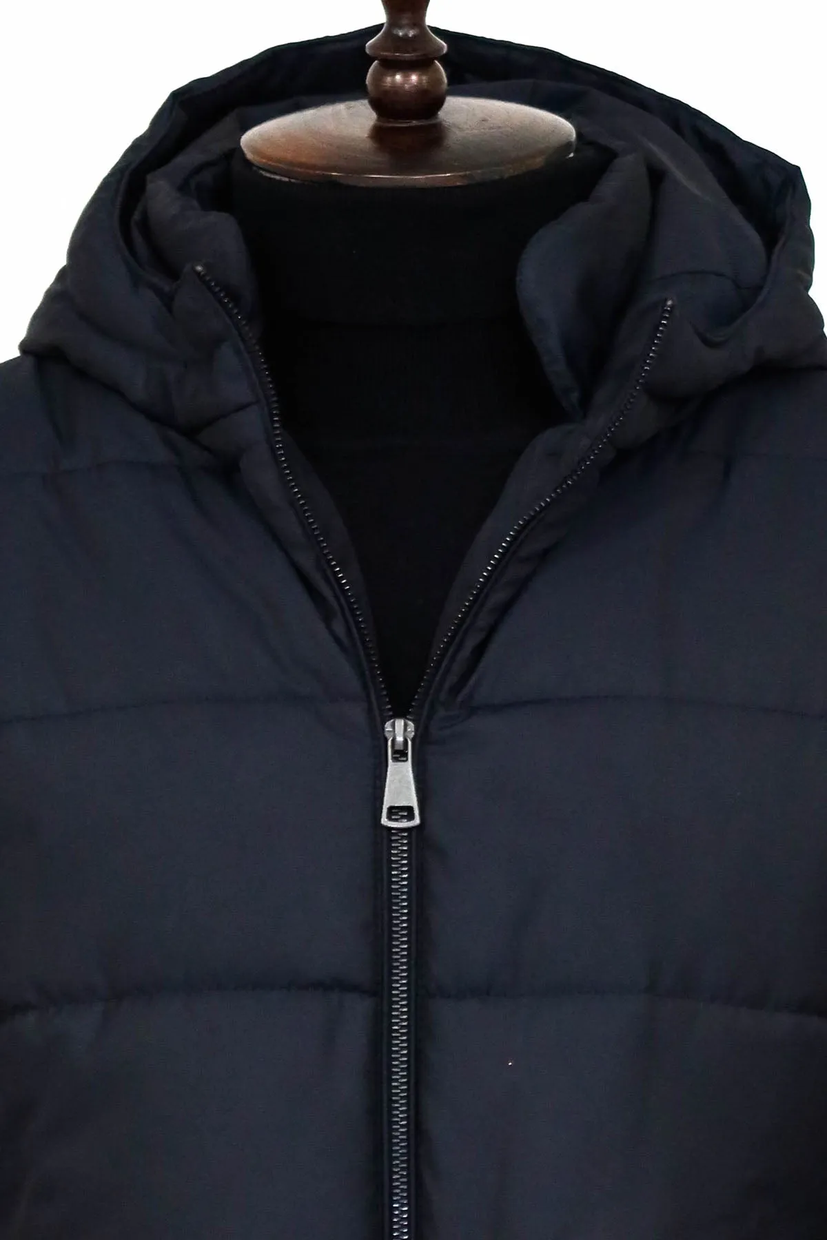 4 Pockets Hooded Zippered Quilted Navy Blue Men Down Coat