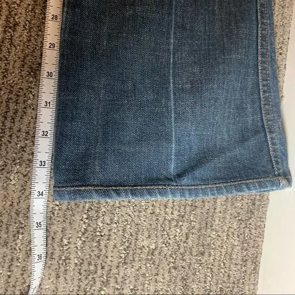 7 for all mankind women’s wide leg jeans. Size 28