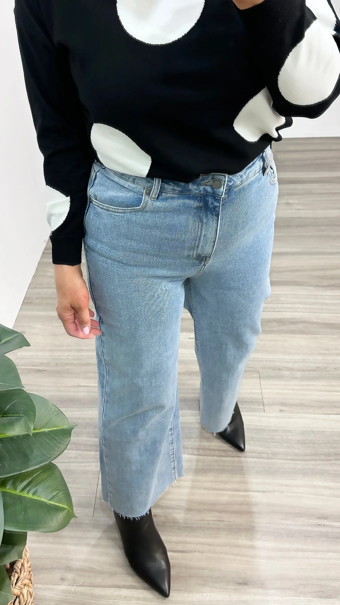 AAE Charlie High Rise Wide Leg Jean