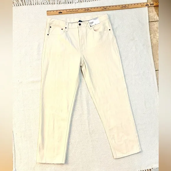 Arizona Flex Baggy Jeans Size 38W Color: Cream