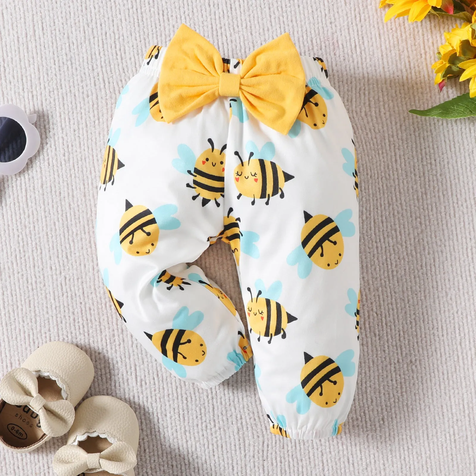 Baby Girl Letter Sunflower Print Bee Full Printed Trousers Three-piece Set