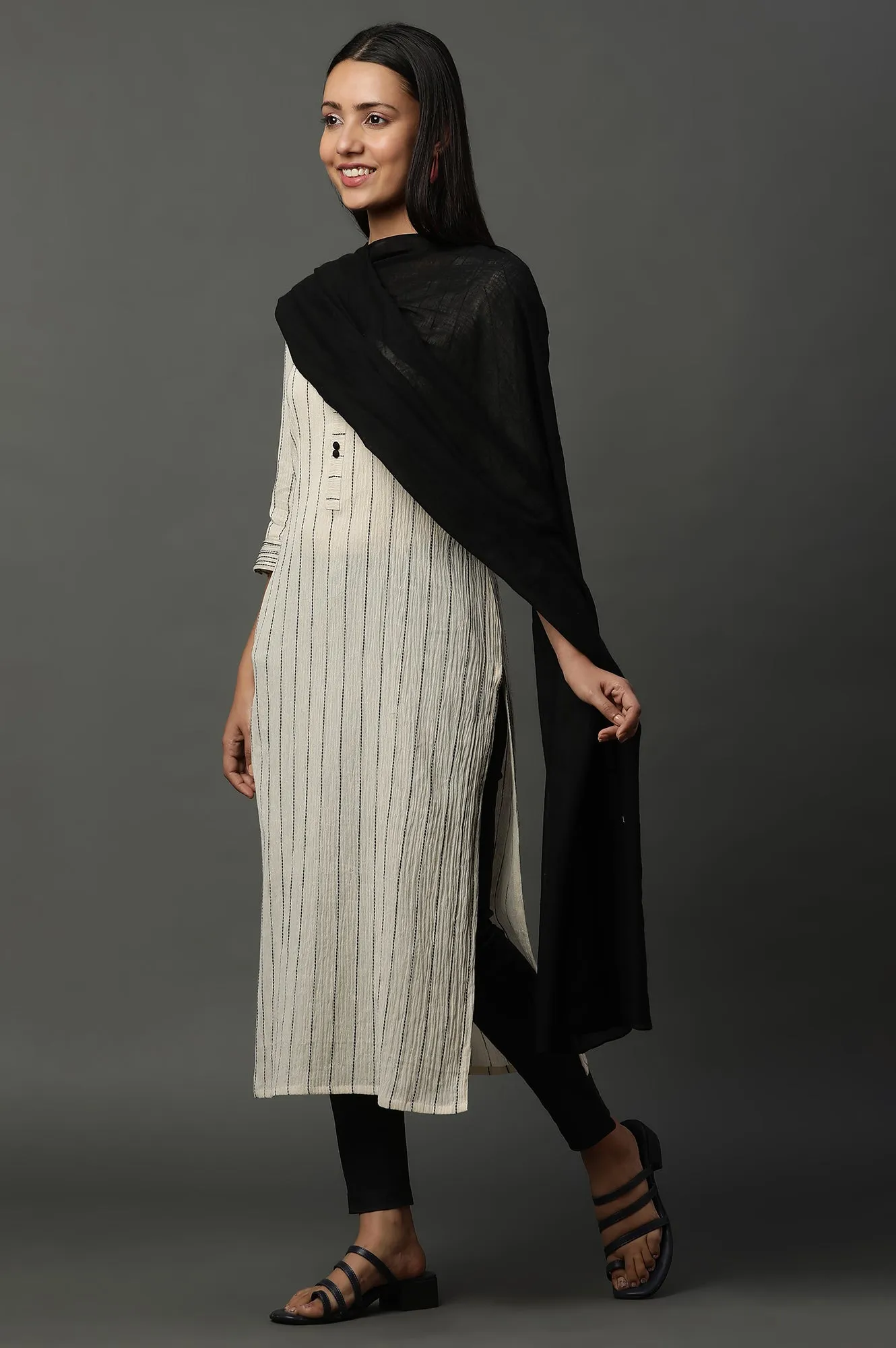 Black Cotton Geometric Printed Dupatta