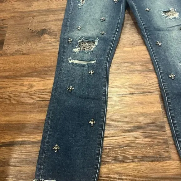 BLANKNYC Cropped Girlfriend Gemmed Jeans