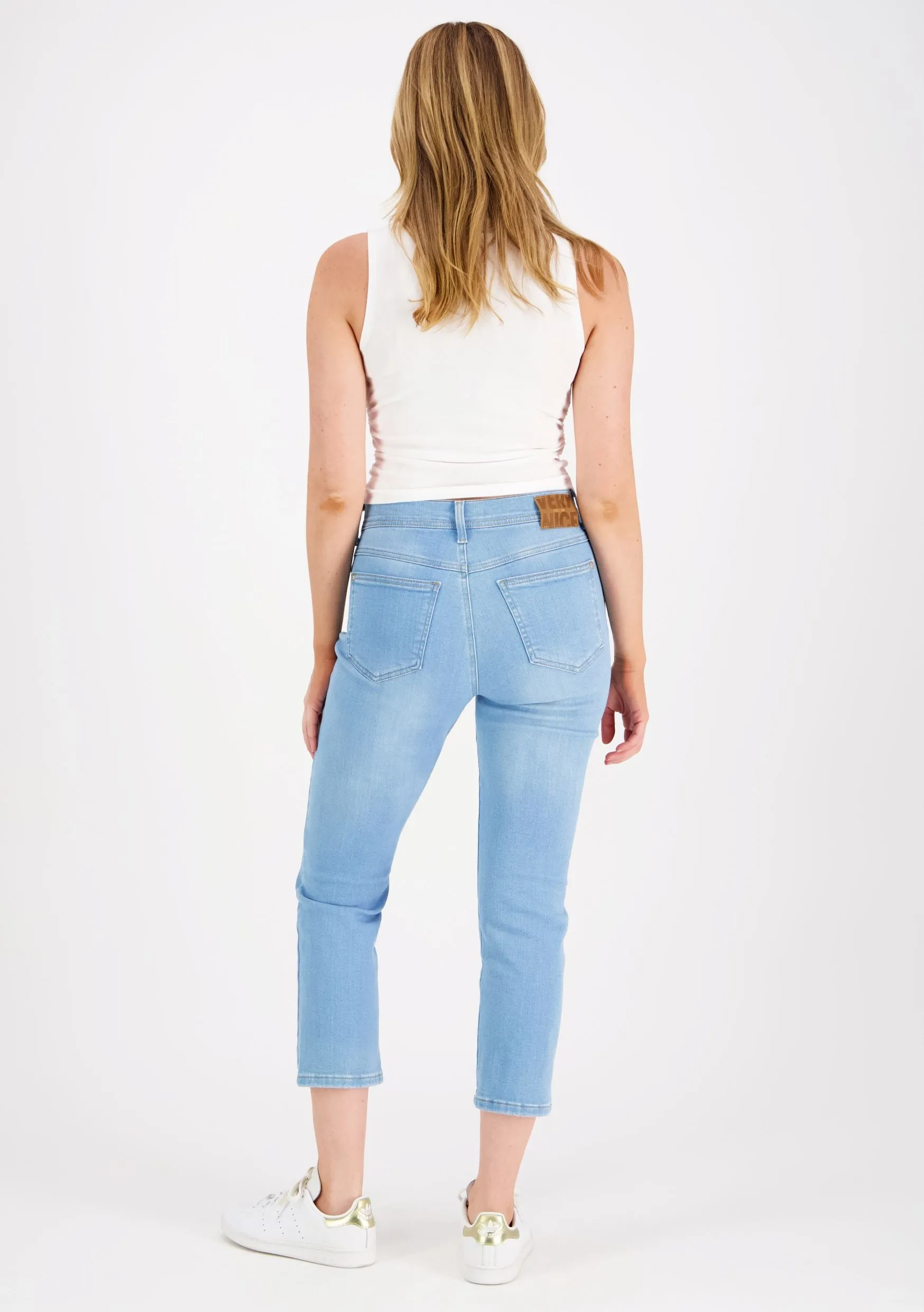 Cara Cropped Stretchy Jeans Blue