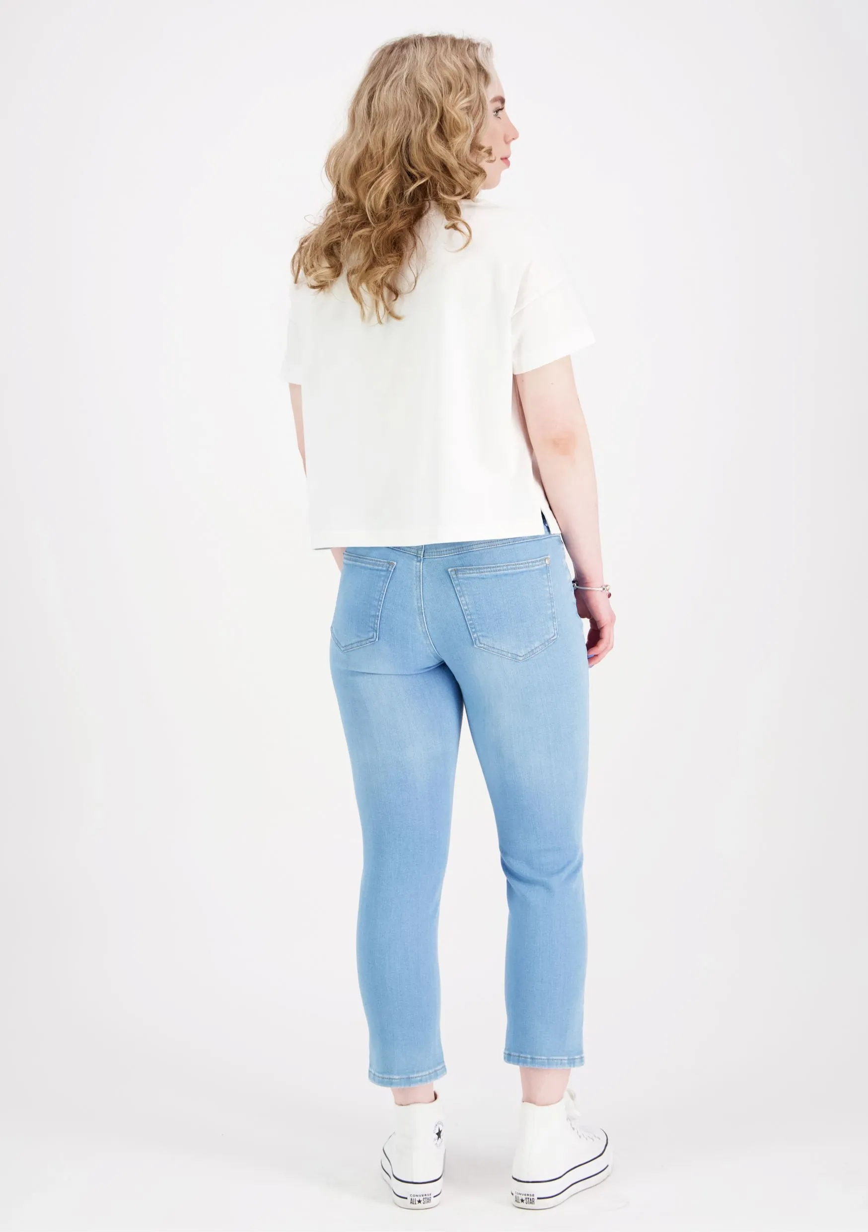 Cara Cropped Stretchy Jeans Blue