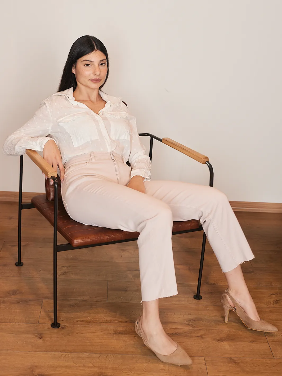 Cassie Irish Cream Cropped Jean