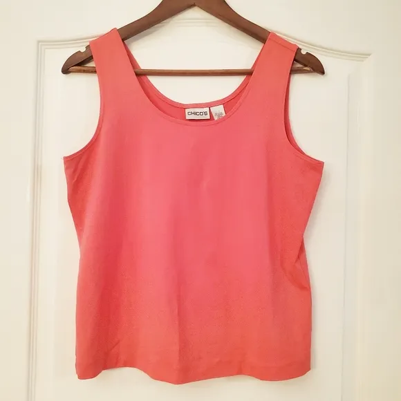 Chicos outfit Dark Blue plantinum cropped jeans sz 1 &amp; coral tank top Sz 1