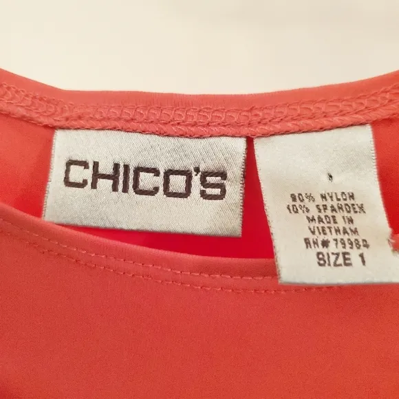 Chicos outfit Dark Blue plantinum cropped jeans sz 1 &amp; coral tank top Sz 1