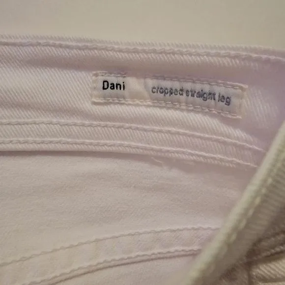 Citizens of Humanity 'Dani' Cropped Straight Leg White Jeans