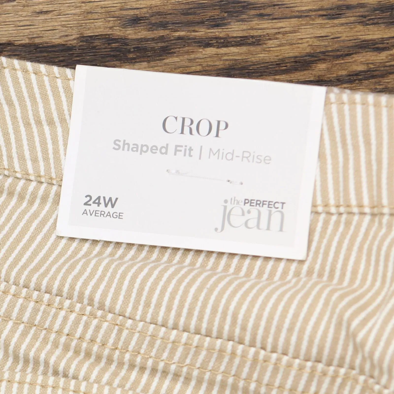 CJ Banks Womens Plus Size Cropped Shaped Fit Mid Rise Pinstripe Jeans 9763