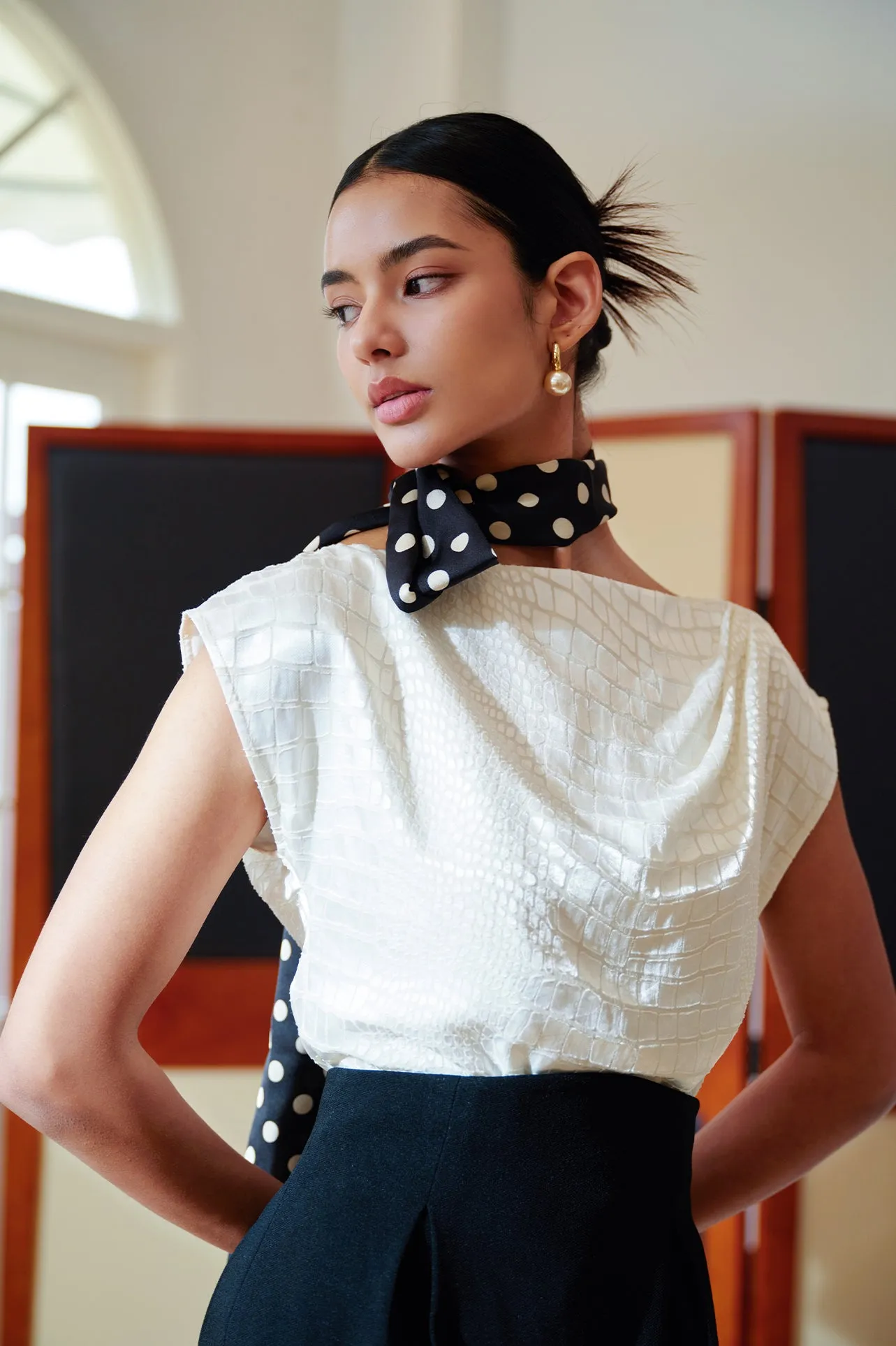 CROCODILE-EMBOSSED TOP