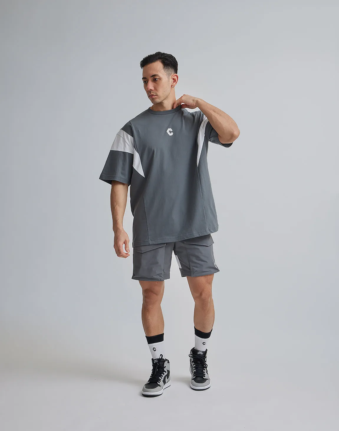 CRONOS BACK LOGO OVERSIZE T-SHIRTS【D.GRAY】