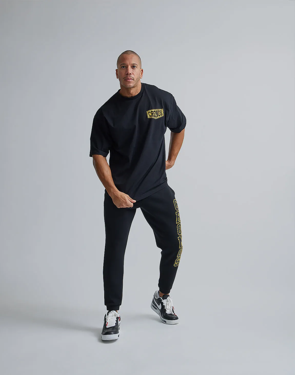 CRONOS BARBELL LOGO OVERSIZE T-SHIRTS【BLACK×YELLOW】