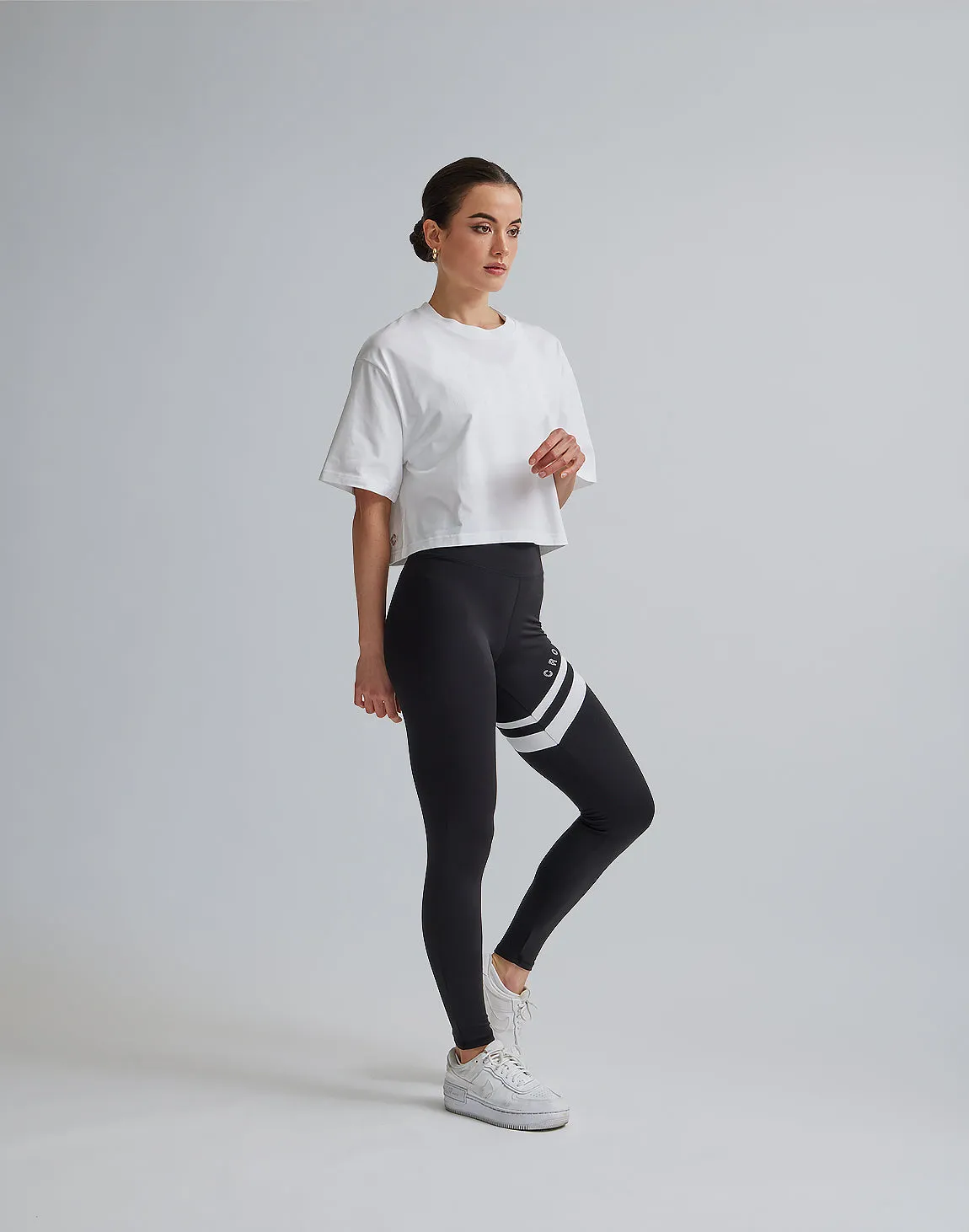 CRONOS WOMEN LOGO SHORT T-SHIRTS【WHITE】