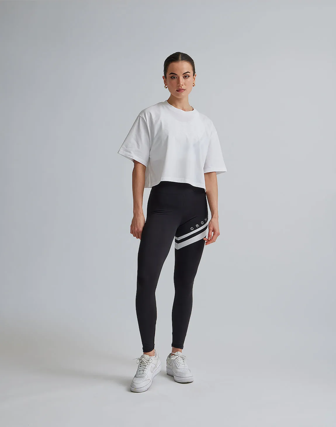 CRONOS WOMEN LOGO SHORT T-SHIRTS【WHITE】