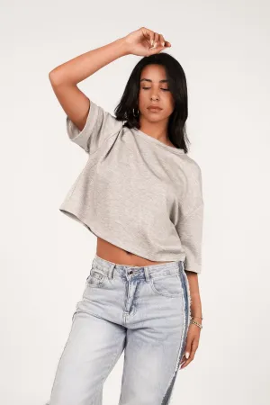 Cropped t-shirt soft grijs - Leslie
