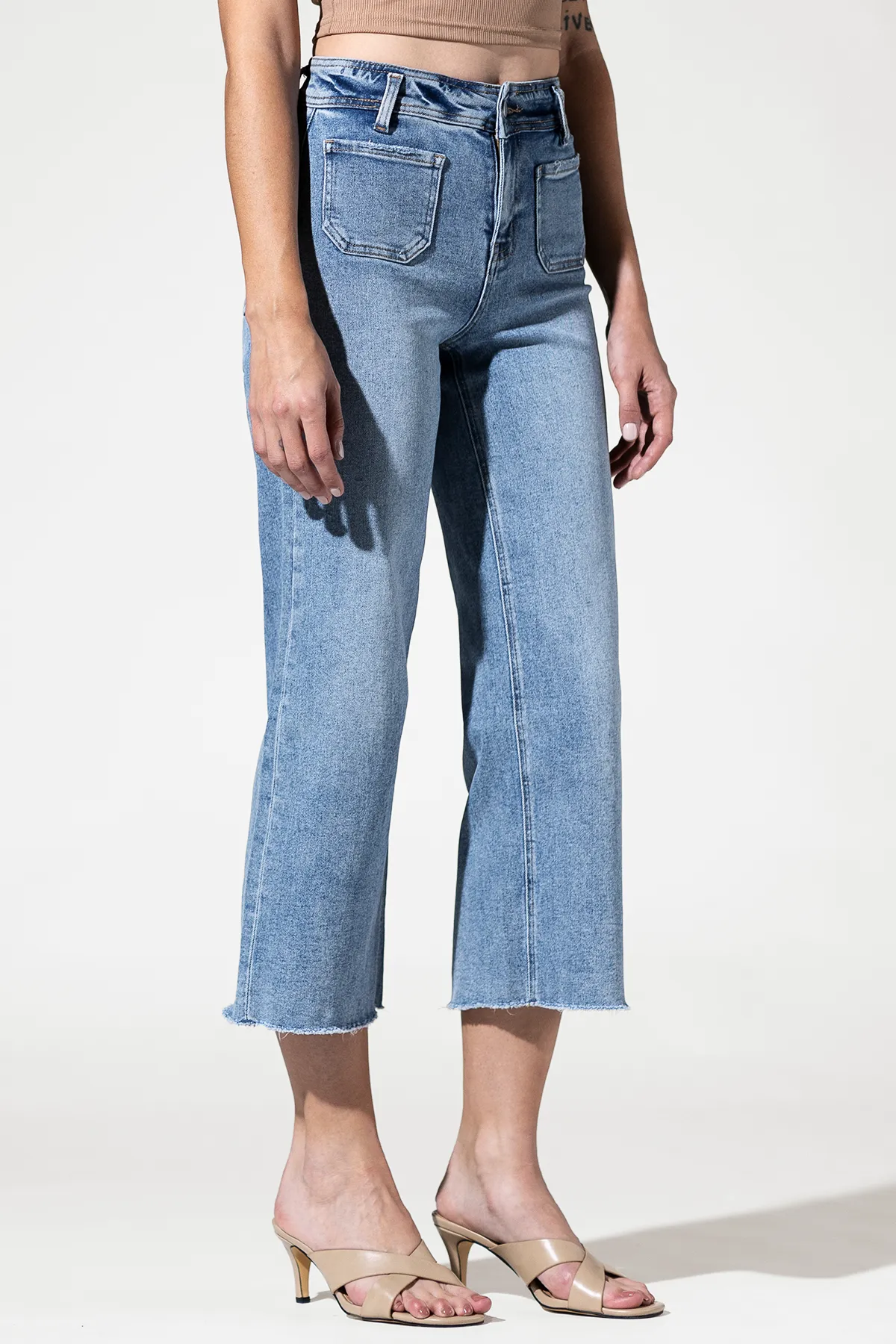 Cropped Wide Leg with Front Pocket