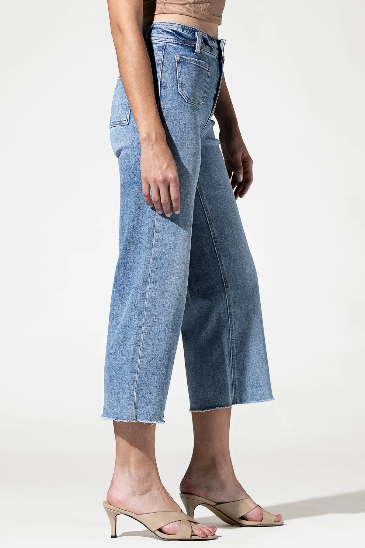 Cropped Wide Leg with Front Pocket