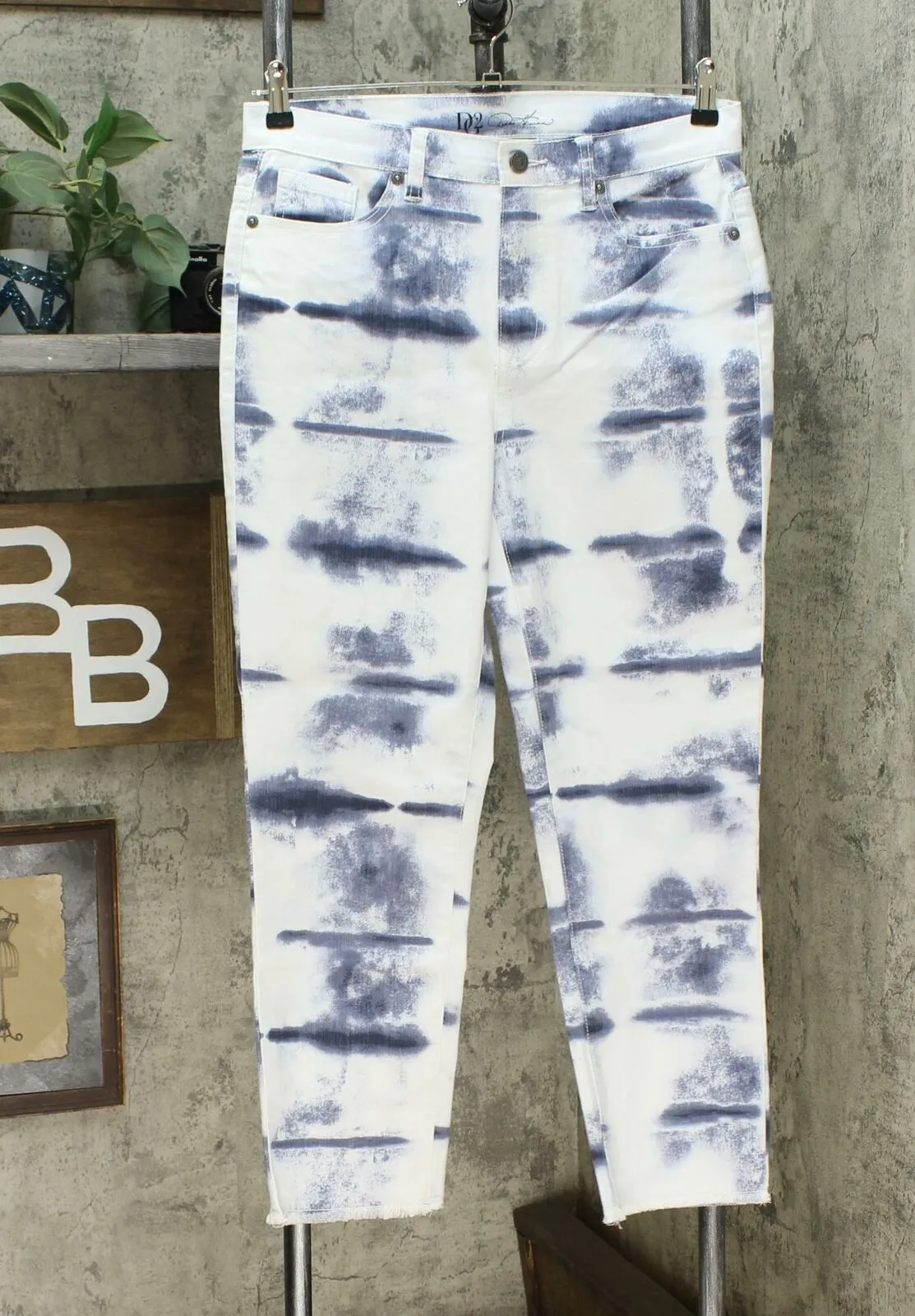 DG2 by Diane Gilman Tie Dye Straight Cropped Jeans 10 Tall Navy