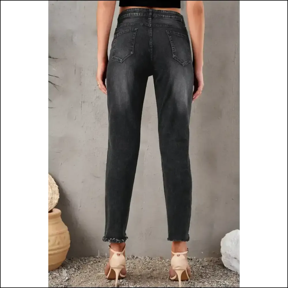Distressed Cropped Jeans: for when Life Gets a Little Ripped! 😜👖