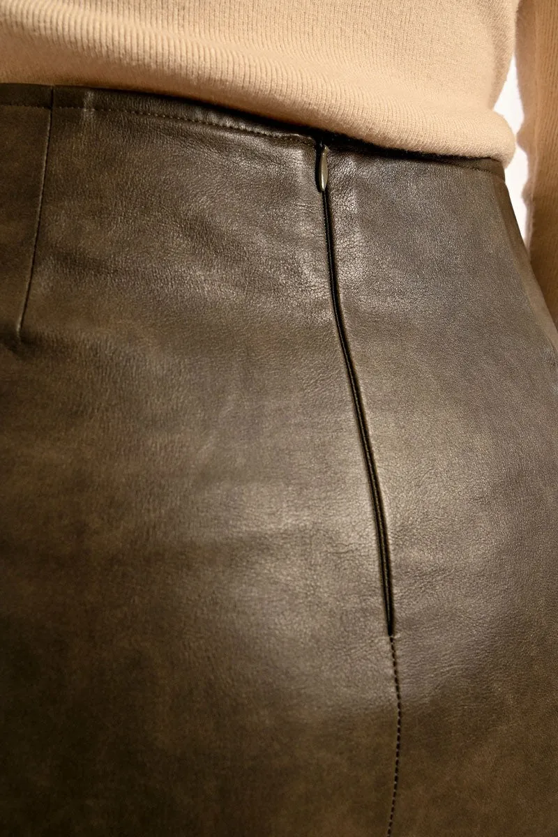 FAUX TRAPEZE MINI SKIRT
