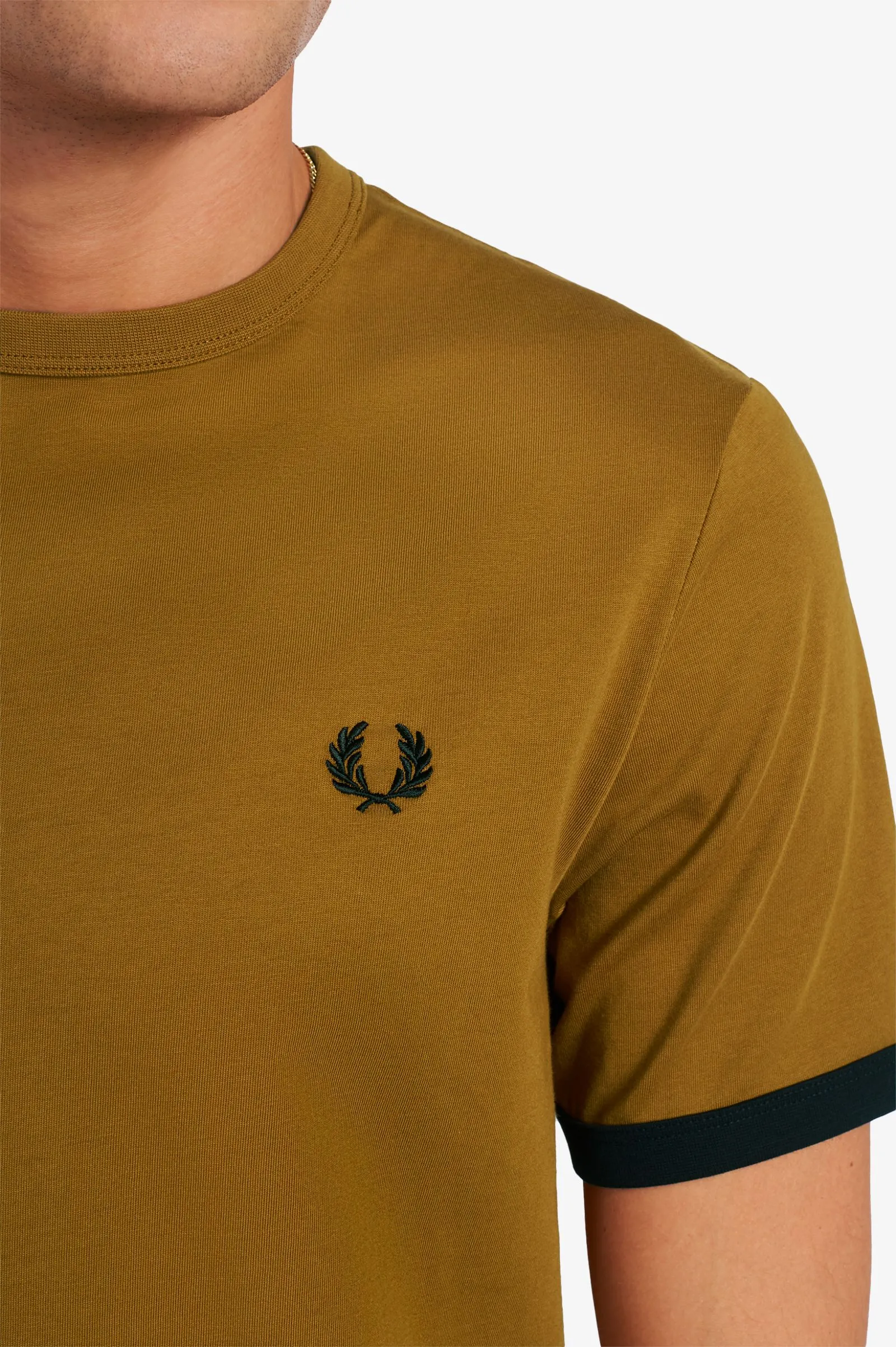 Fred Perry M3519 Ringer T-Shirt Dark Caramel