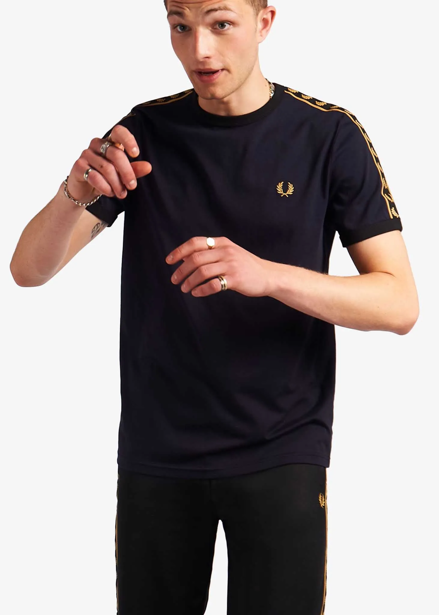 Gold taped ringer t-shirt - navy