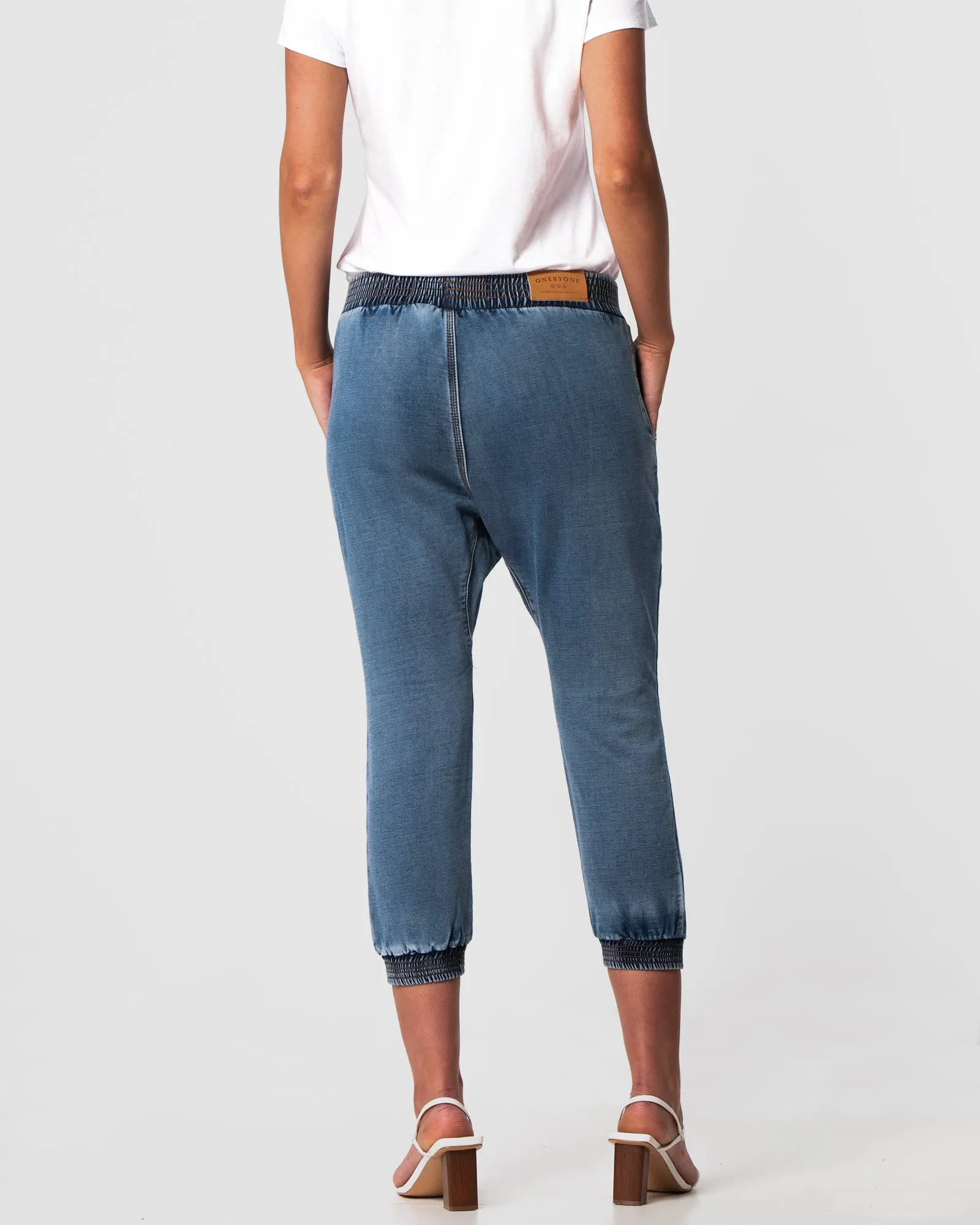 Heidi Blue Cropped Jeans