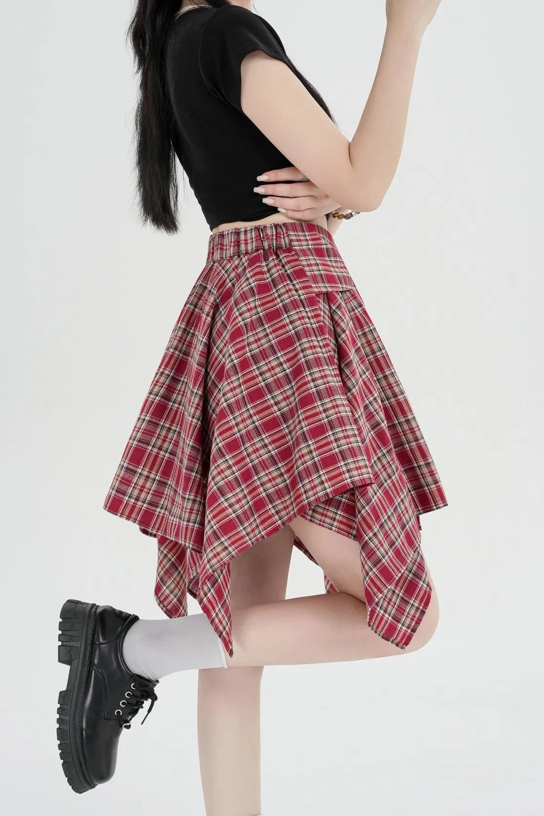 High-Waisted A-line Skirt in Trendy Checkered Design