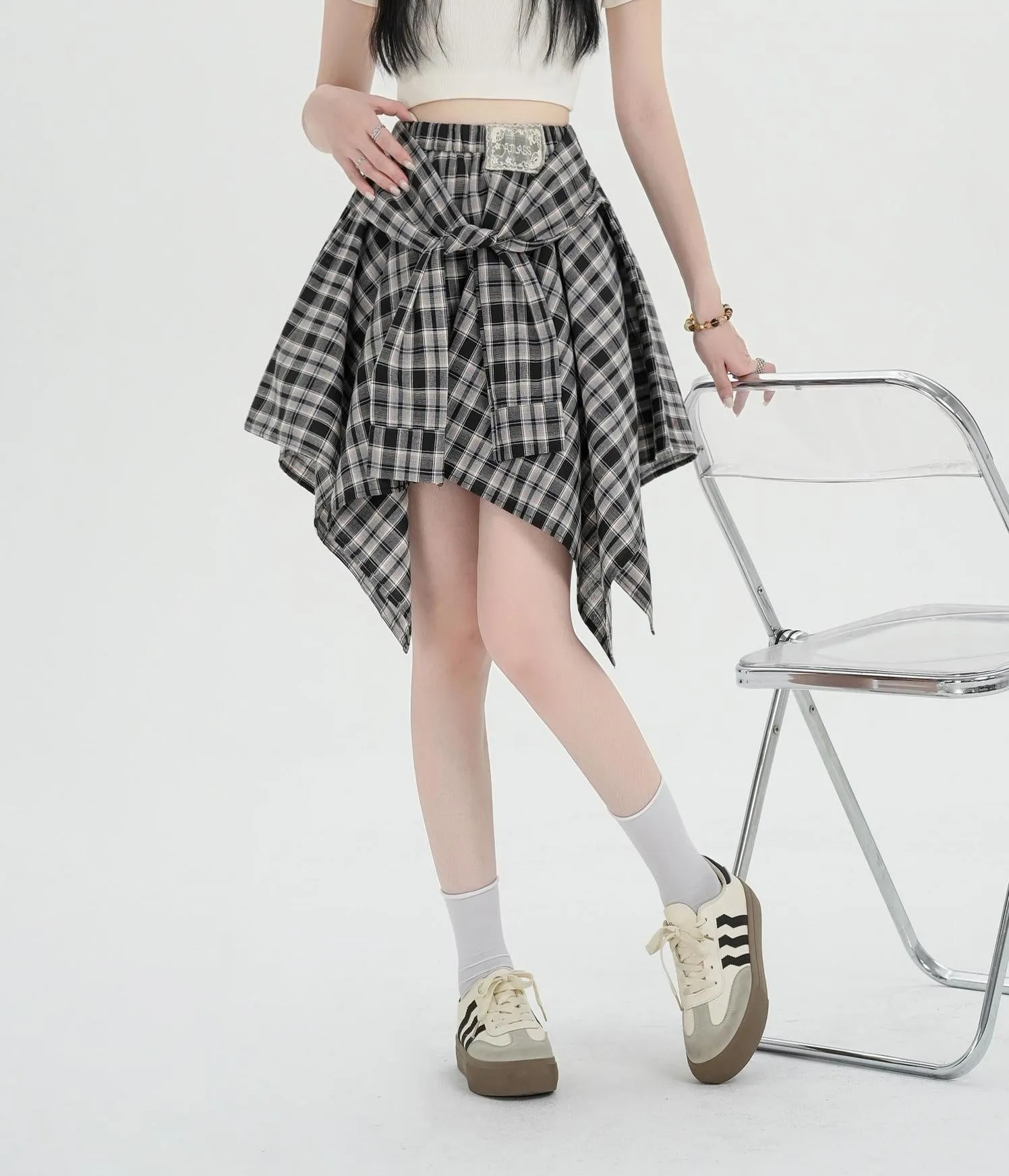 High-Waisted A-line Skirt in Trendy Checkered Design