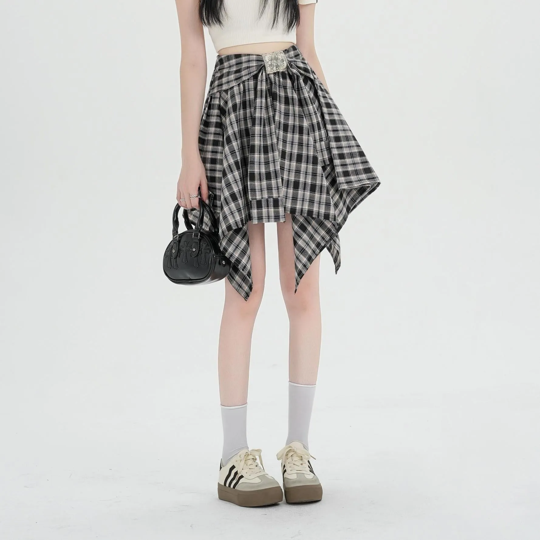 High-Waisted A-line Skirt in Trendy Checkered Design