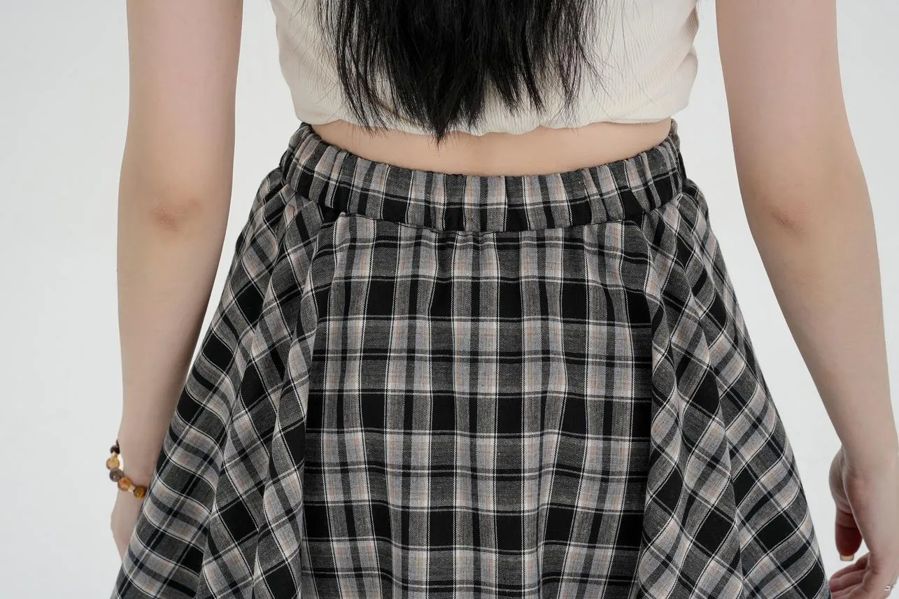 High-Waisted A-line Skirt in Trendy Checkered Design
