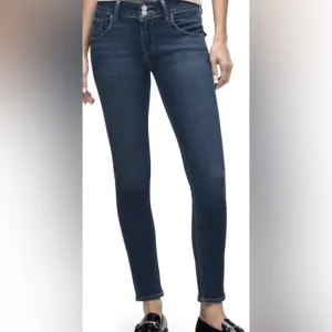 Hudson Colin Mid Rise Flap Skinny Jeans | Sutra Wash | Size 26 | NWOT