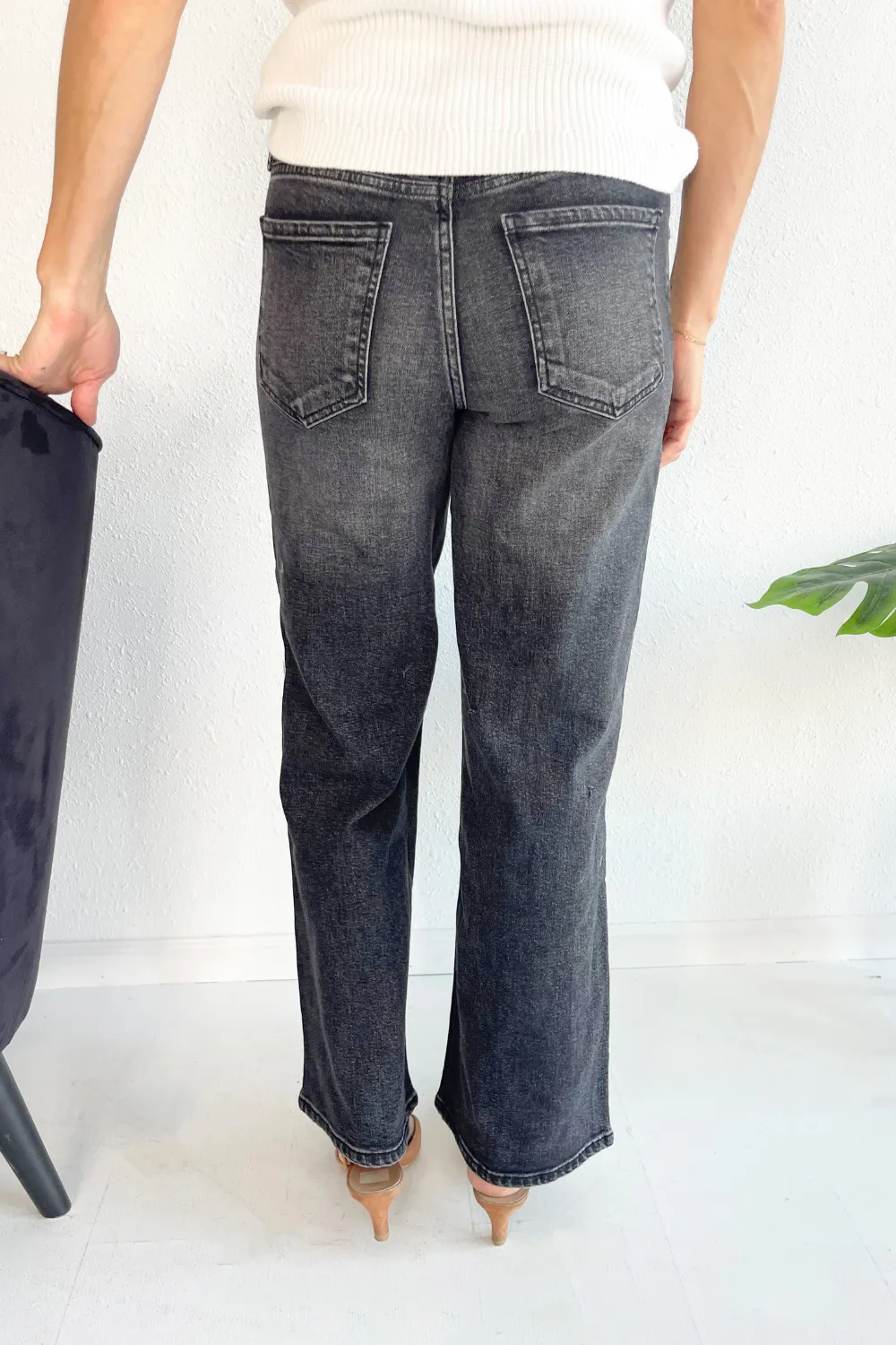 Jodi High Rise- Wide Leg Pack Pockets Regular Hem