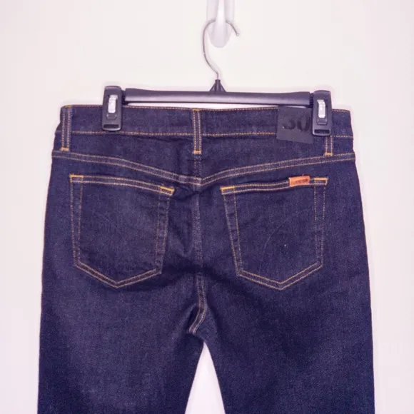 Joe's Jeans Women's Skinny Cropped Jeans Dark Wash Denim Size 30 Pants
