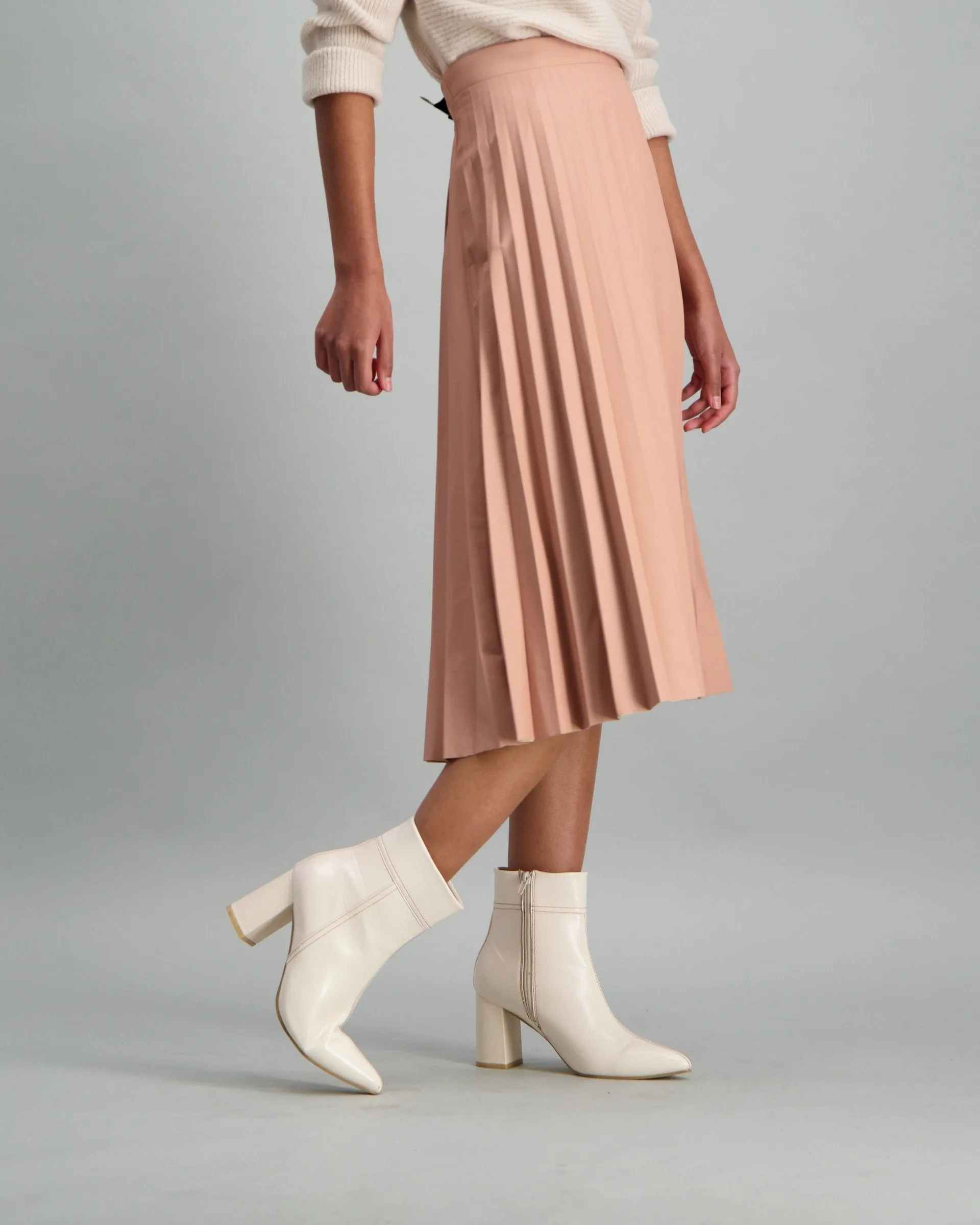Ladies-Pleated PU Skirt