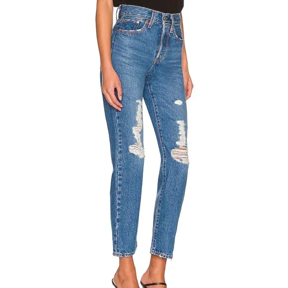 Levi’s Premium Wedgie Straight Leg Jeans High Rise Oxnard Drive Wash 34964-0145