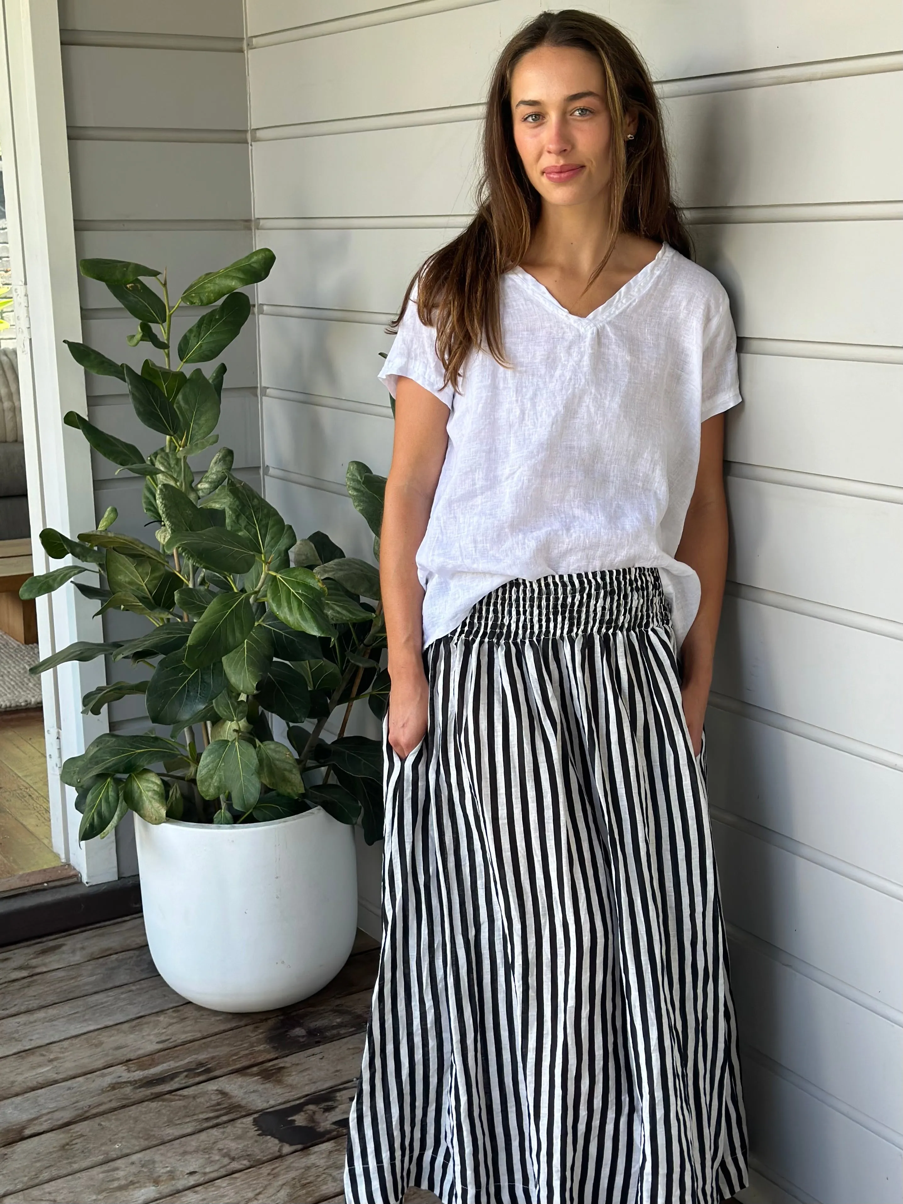 lulu skirt -  black stripe linen