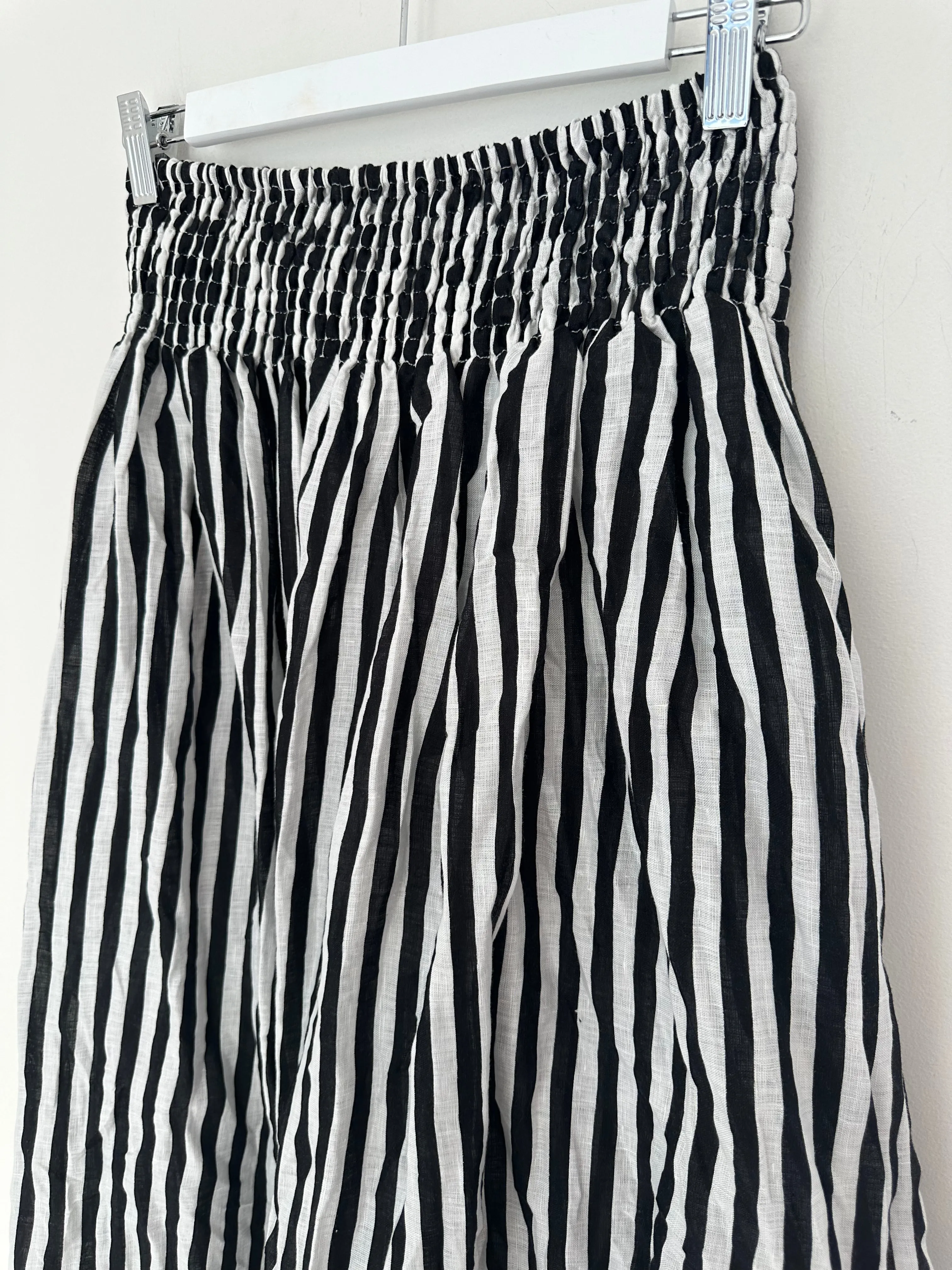 lulu skirt -  black stripe linen
