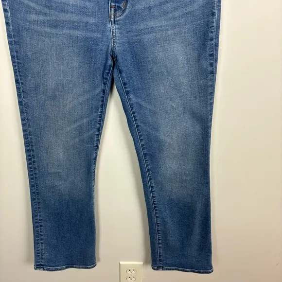 Madewell Cali Demi-Boot Jeans in Dorrance Wash: TENCEL™ Denim Edition Size 27