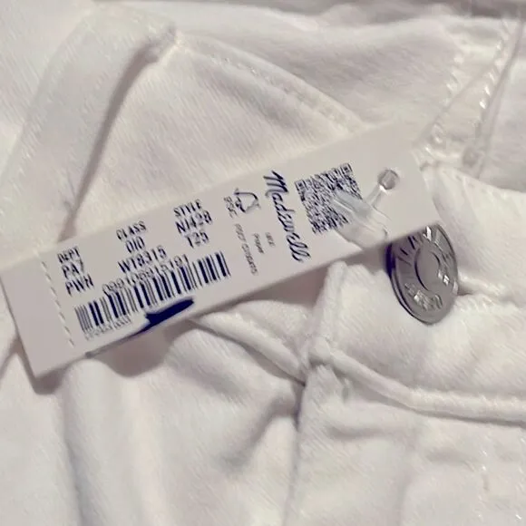 Madewell NWT Tall Mid Rise Kick Out Jeans Size 25T in Pure White