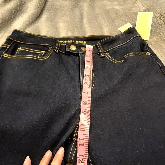 Michael Michael Kors Dark Wash Cropped Wide Leg Jeans in New Midnight sz…