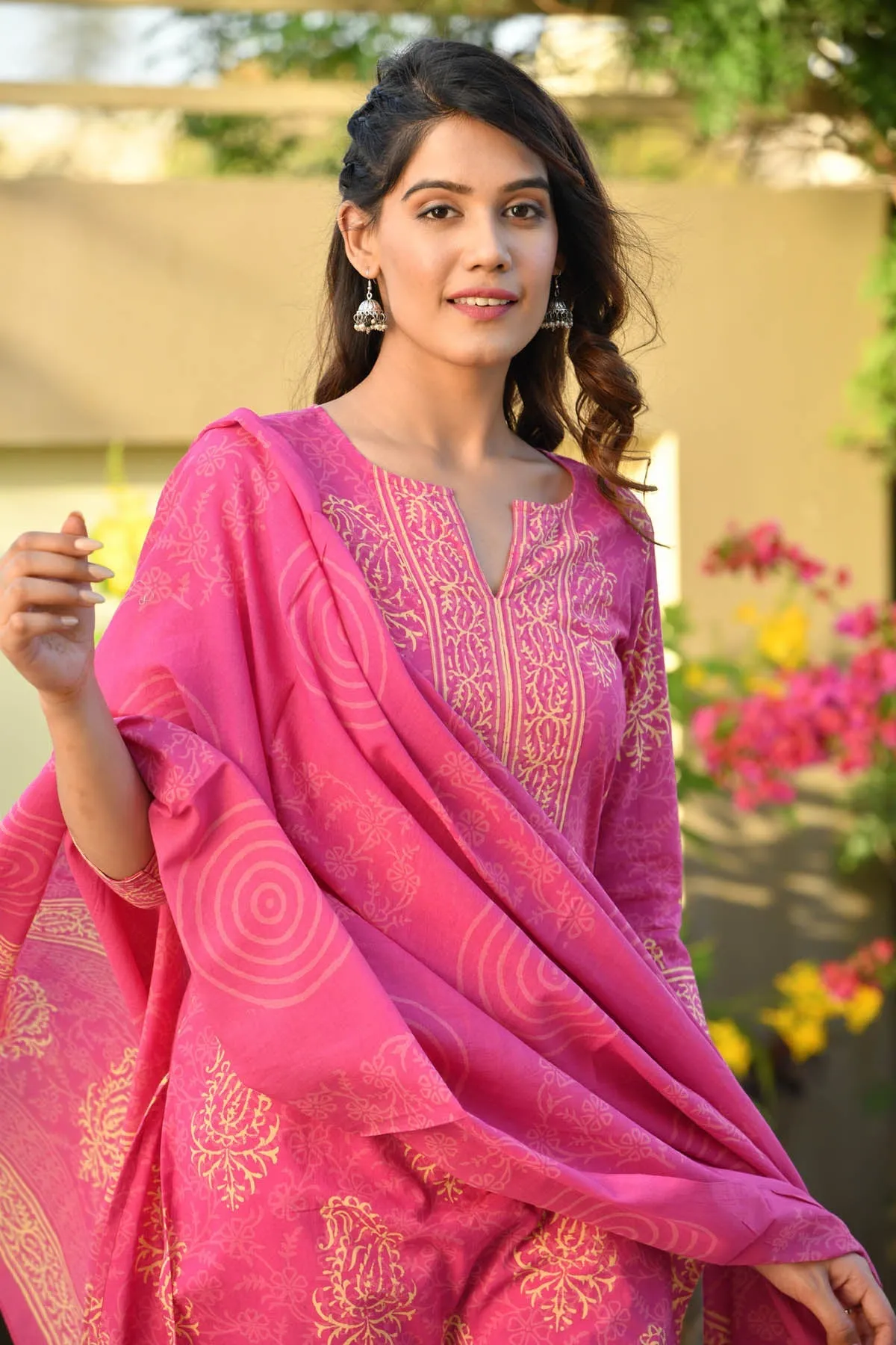 MULMUL ABHATI BLOCK PRINTED KURTA-PANTS & DUPATTA SET