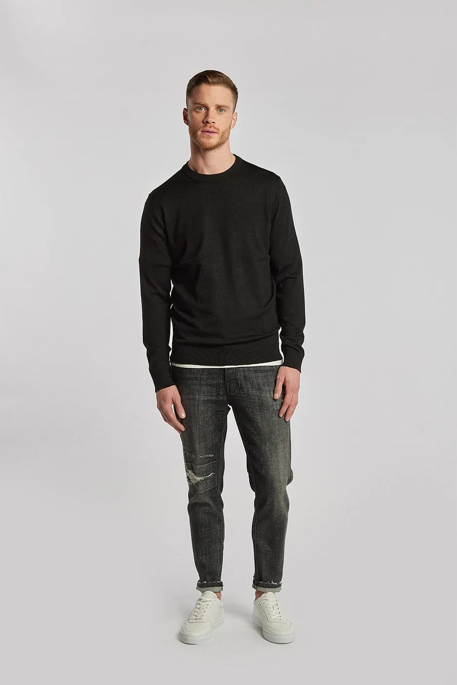NECKARAU | TWISTED CROPPED