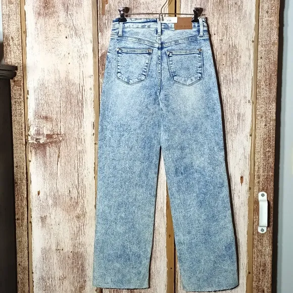 NEW Judy Blue Brink high waste wide leg raw hem 4 way stretch mineral wash 26