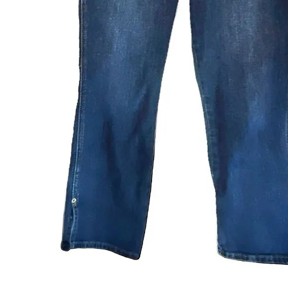 NWOT. Rock &amp; Roll Denim. Women’s HighRise Straight Cropped Jeans. Size 28.