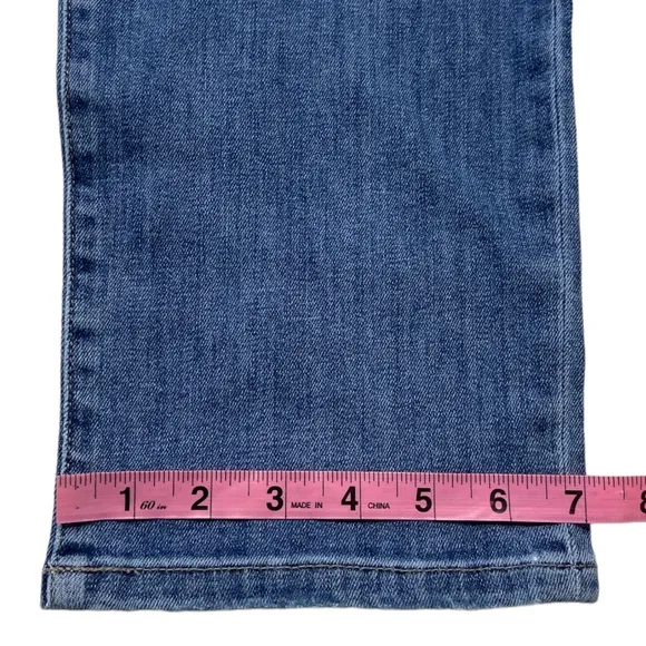 NWT Joe’s Jeans Lara Mid Rise Straight Leg Ankle 33