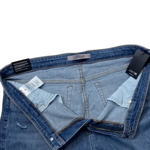 NWT Joe’s Jeans Lara Mid Rise Straight Leg Ankle 33