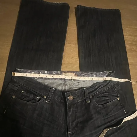 Paige Benedict Canyon wide leg jeans size 31